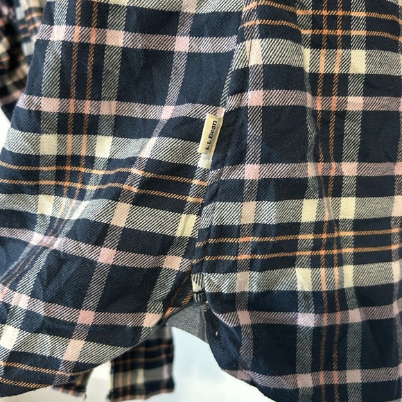 L.L. Bean Navy and Pink Plaid Fleece Shirt - Picture 2 of 9